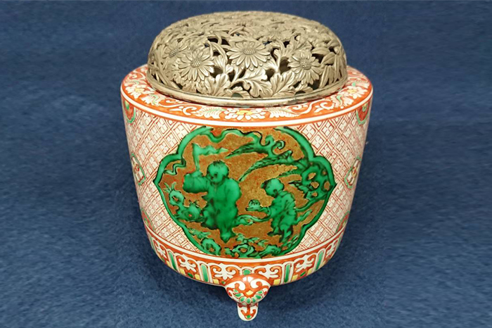 三浦竹泉南京赤絵香炉